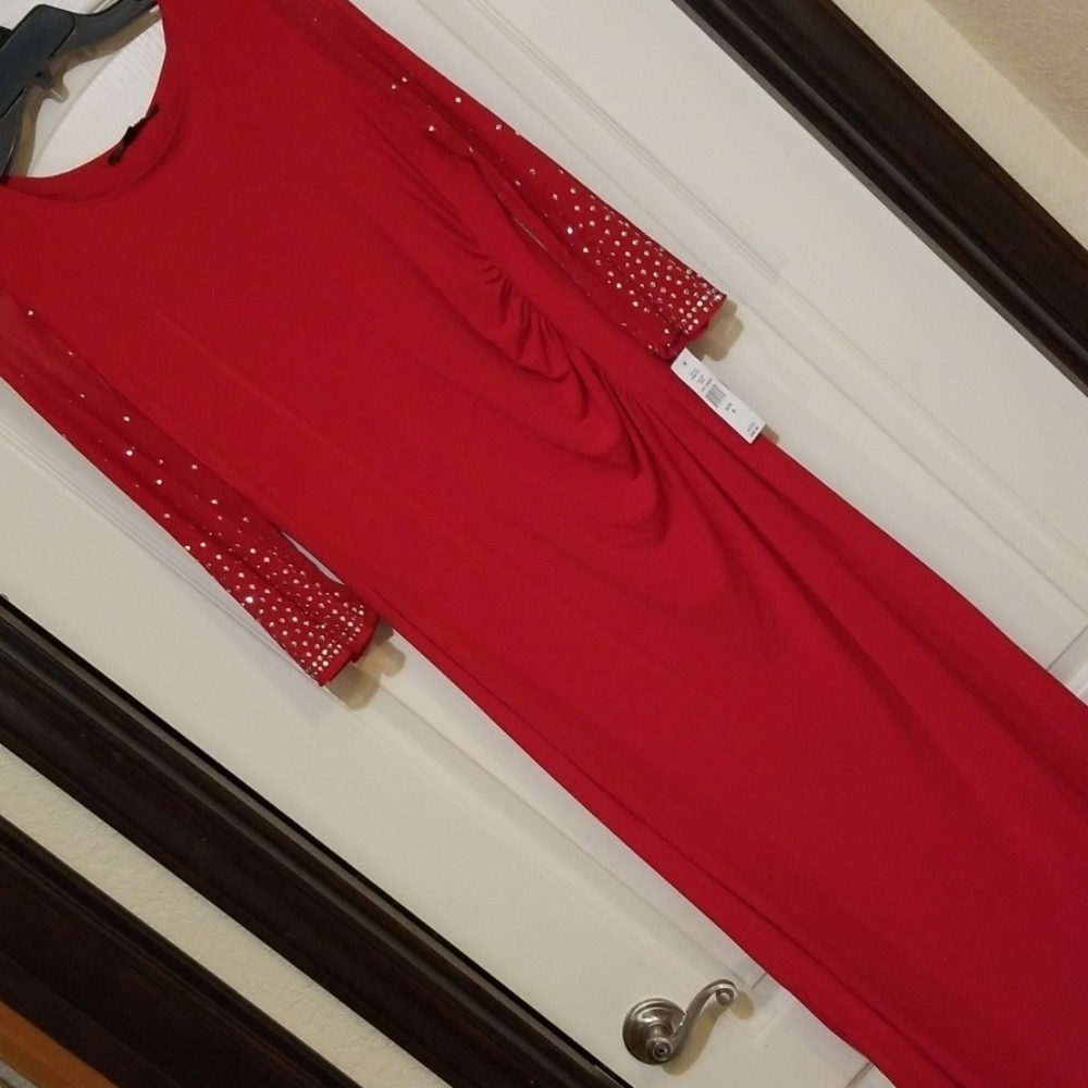 GLAMOUR Nights Evening Dress - Picture 2 of 5
